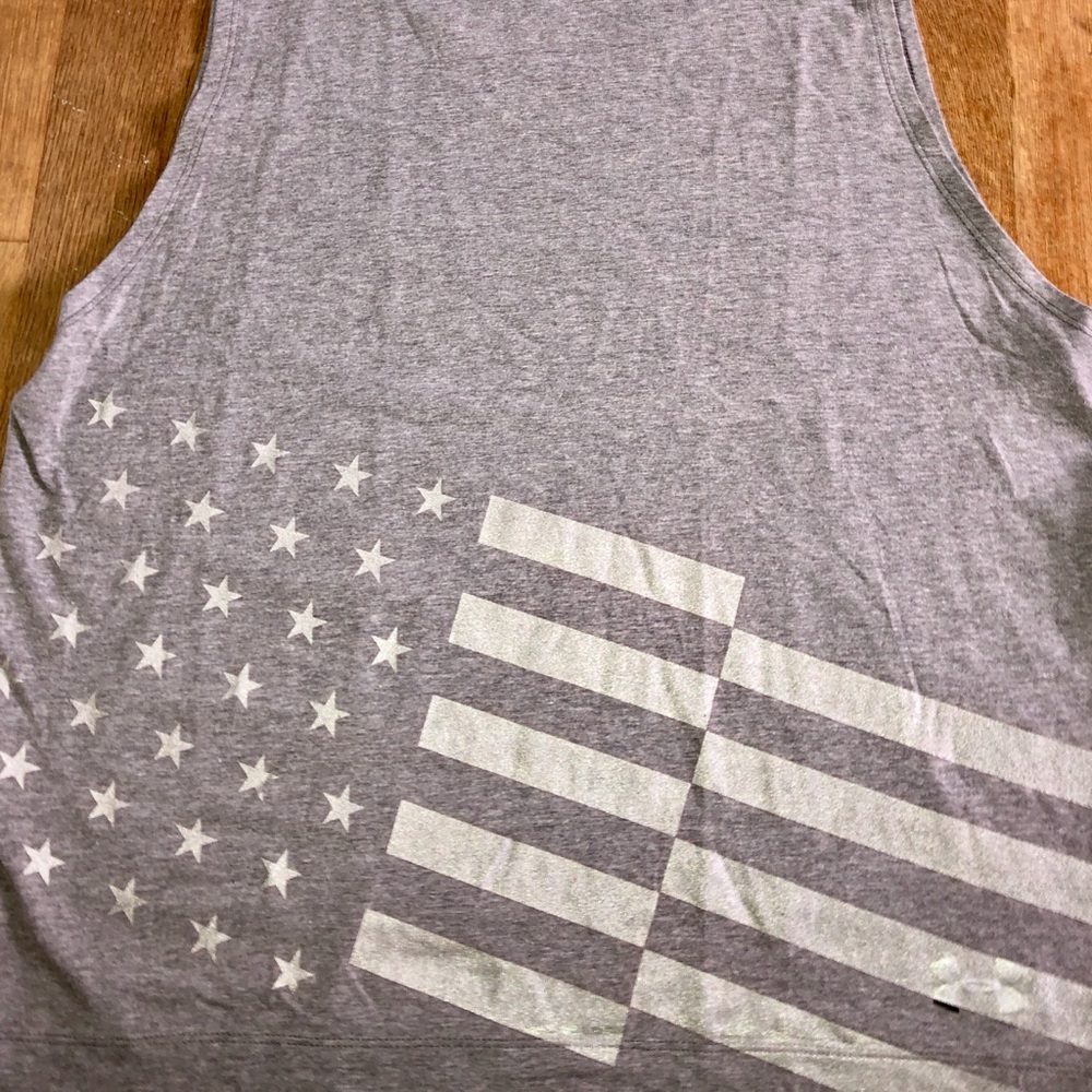 Women’s workout tank